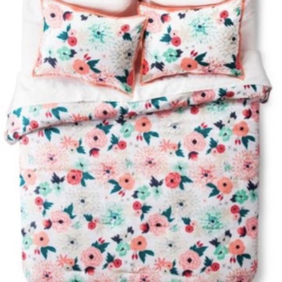 Xhilaration Bedding Floral Poshmark